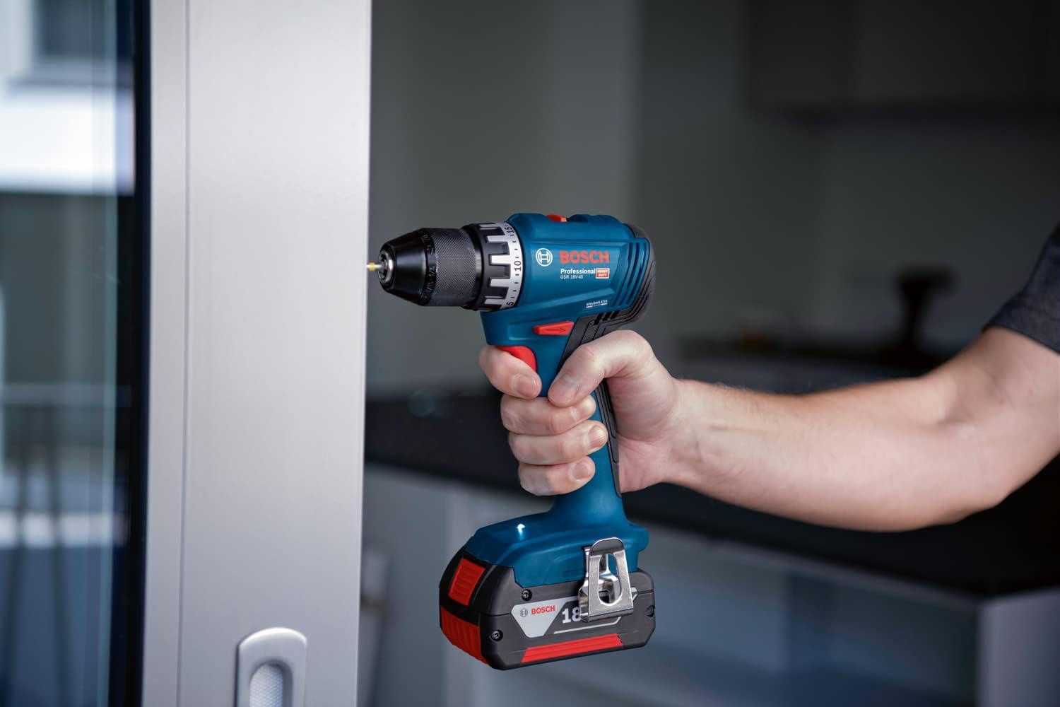 Bosch Professional 18V System Akku Bohrschrauber GSR 18V-45 (Drehzahl 1.900 min⁻¹, inkl. 2x 2.0Ah Akku, Ladegerät GAL 18V-20, L-BOXX) – Bild 6
