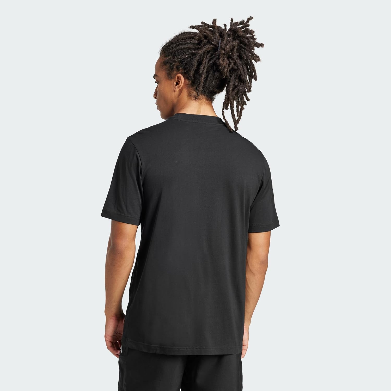 Adidas Herren Essentials SMALL Logo Single Jersey Tee – Bild 4