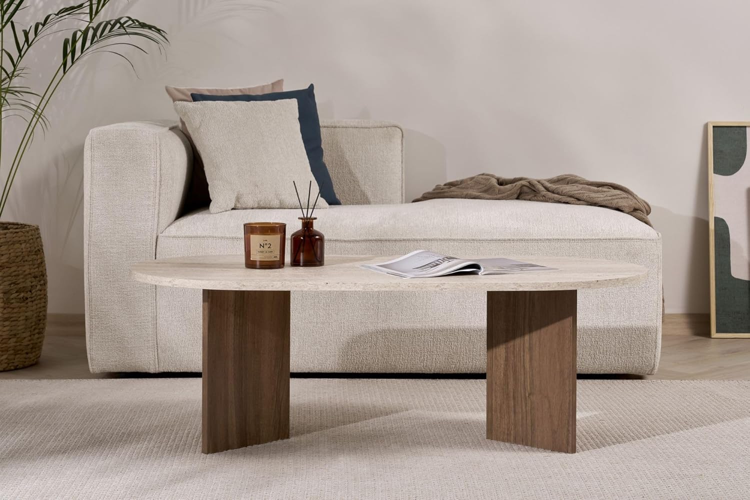 Moderner Couchtisch, 119 cm x 40 cm x 60 cm, Travertine & Walnuss-Farben | 100% melaminbeschichtete Spanplatte, 18 mm Stärke | stilvolles & funktionales Design für zeitgemäße Wohnräume – Bild 4