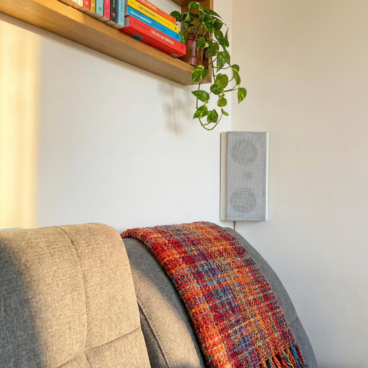 Dynavoice Magic FX-4 Weiß – Surround Lautsprecher für Heimkino (Paar), Wand- oder Deckenmontage, Kompatibel mit Dolby Atmos. – Bild 6
