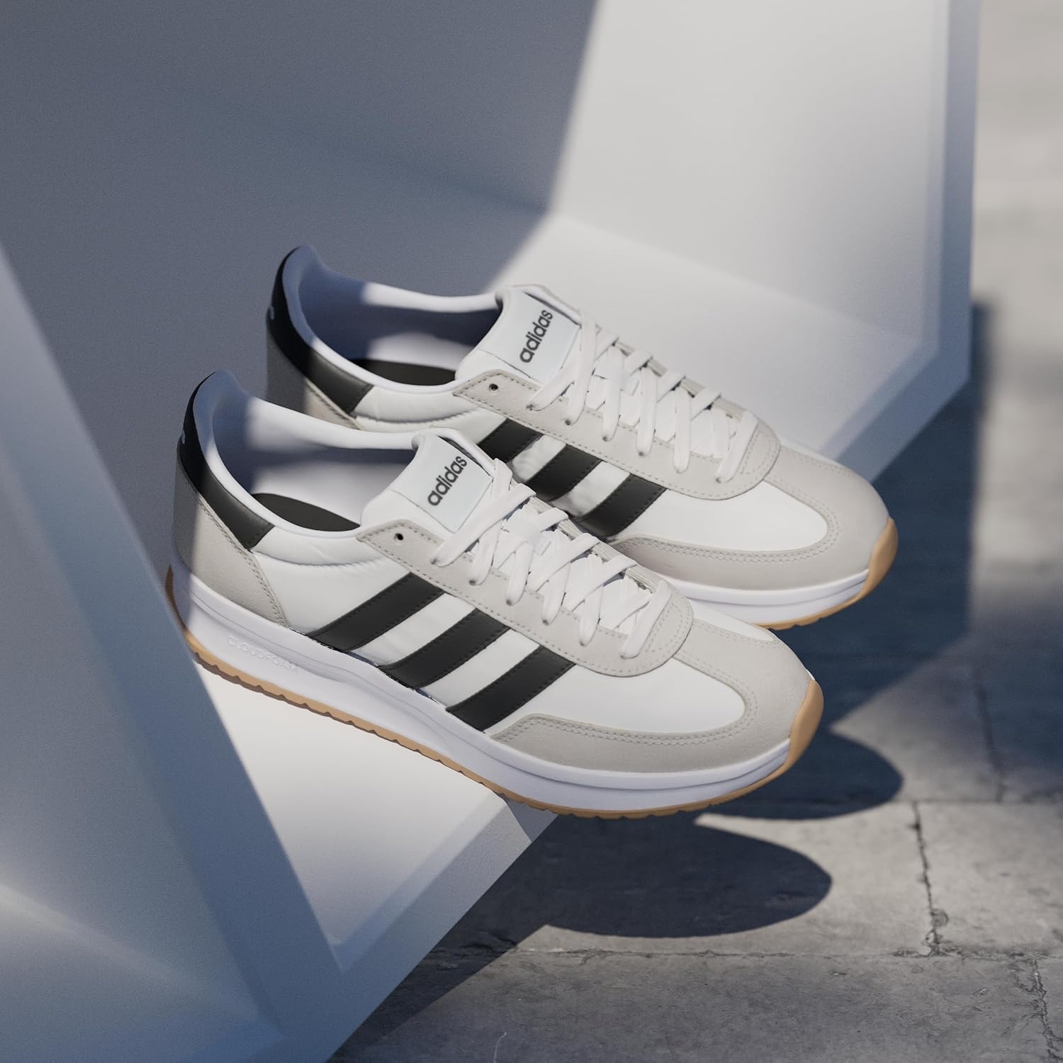 adidas Run 70s 2.0 Herren weiß-kombiniert – Bild 10