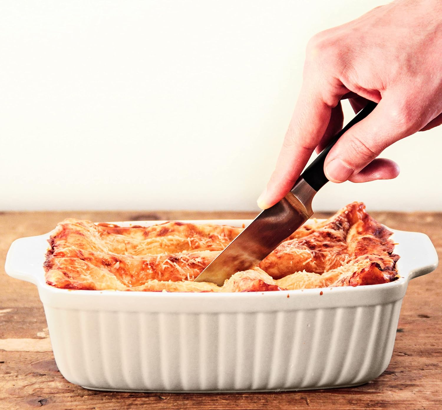 MÄSER 931137 Serie Kitchen Time, Auflaufformen rechteckig im 2er Set, eckige Ofenformen, ideal auch für Lasagne, kratz- und schnittfest, Keramik, 33 x 24 x 8 cm / 25,5 x 16 x 7 cm, Grau – Bild 6