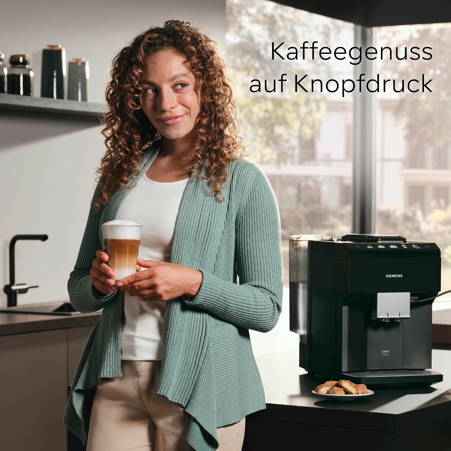 Siemens Kaffeevollautomat EQ500 classic, farbiges TFT-Display, 5 Kaffee- und Milchgetränke, Doppeltassenfunktion, einfache Reinigung, entnehmbare Brüheinheit, mit Milchschlauch, Schwarz, TP511E19 – Bild 9