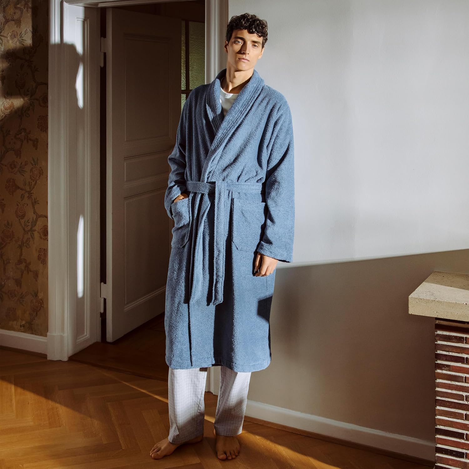 Möve Unisex Homewear Schalkragenmantel Basic Schalkragenmantel – Bild 5